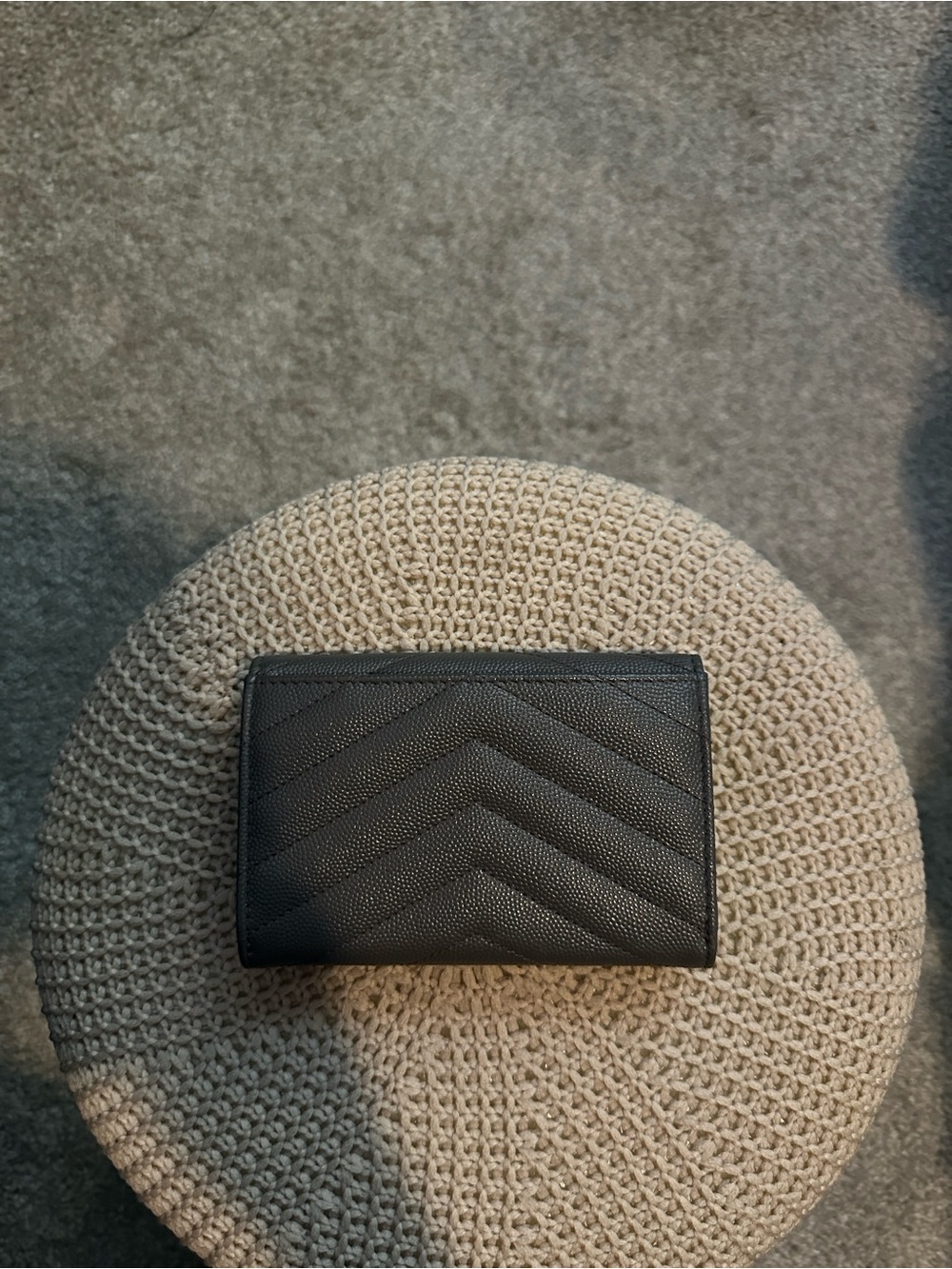 Authentic Saint Laurent Gray Quilted Leather Wallet with Silver YSL Emblem - Picture 5 of 14